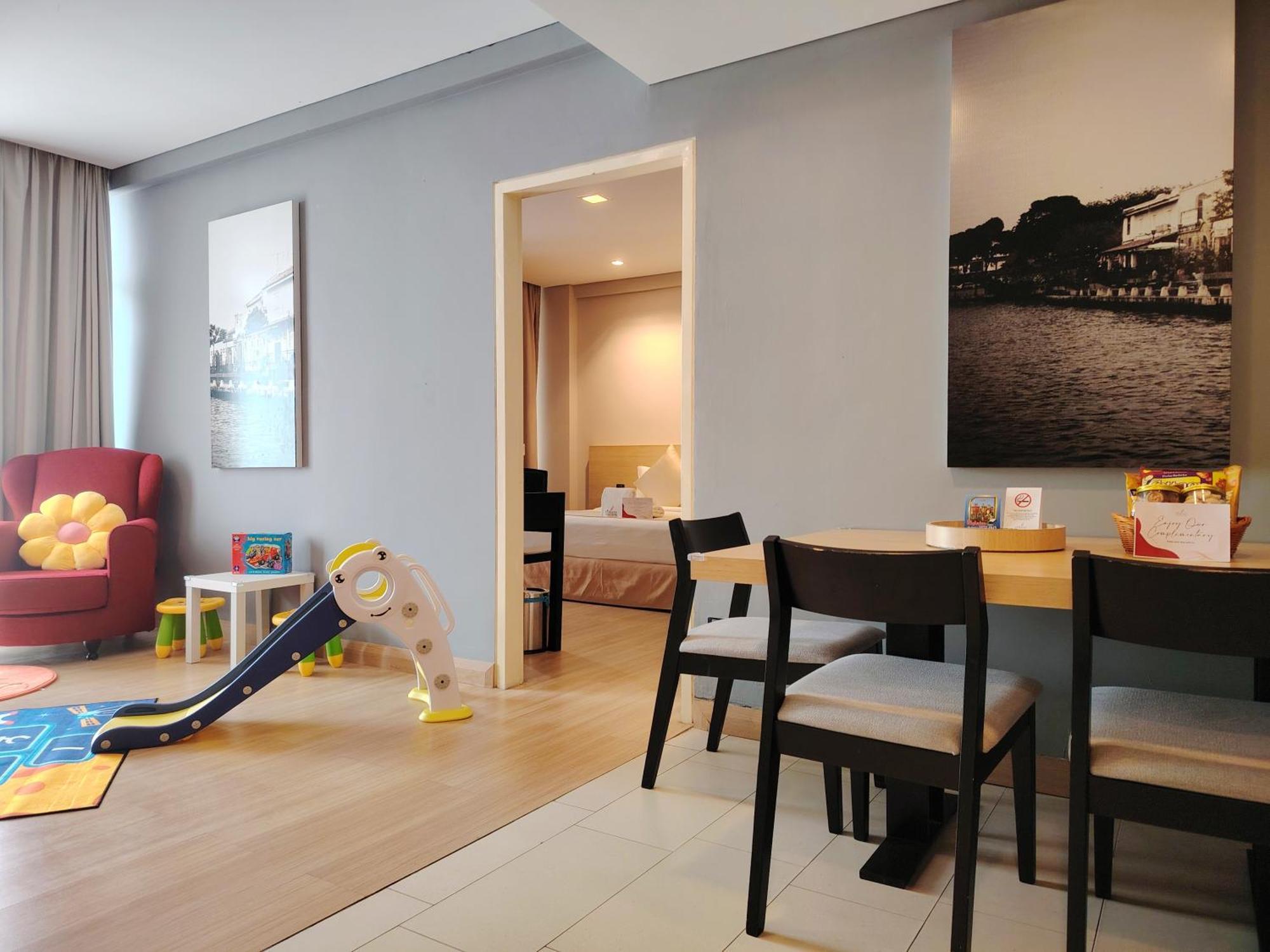 Asia Melaka Hotel Managed By The Straits Hotel & Suites Exterior foto