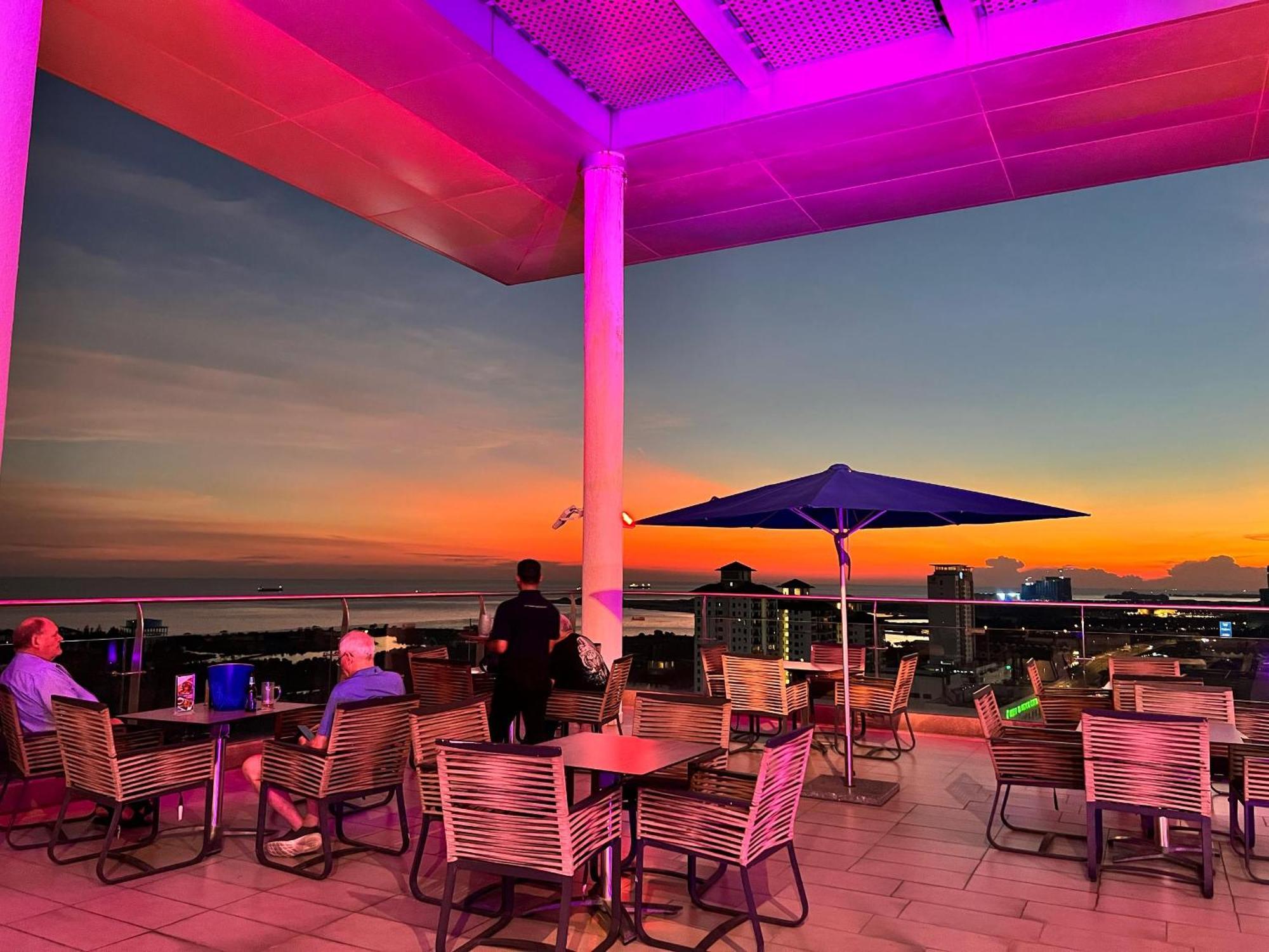 Asia Melaka Hotel Managed By The Straits Hotel & Suites Exterior foto